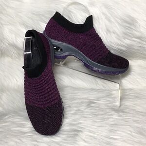Women’s Mesh Slip-On Walking Sock Sneakers, Purple, Size 9.5
